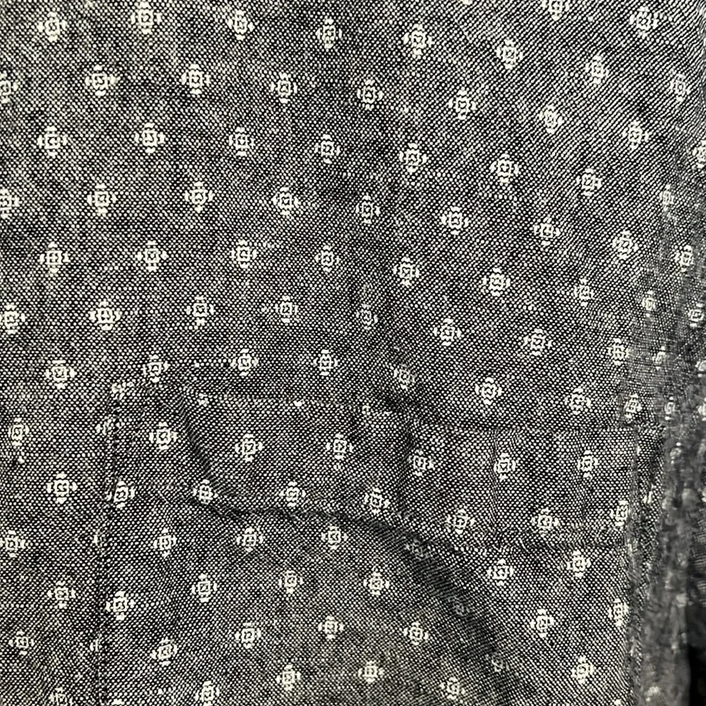Banana Republic Men’s Large. Linen short sleeve button up. - Picture 3 of 3